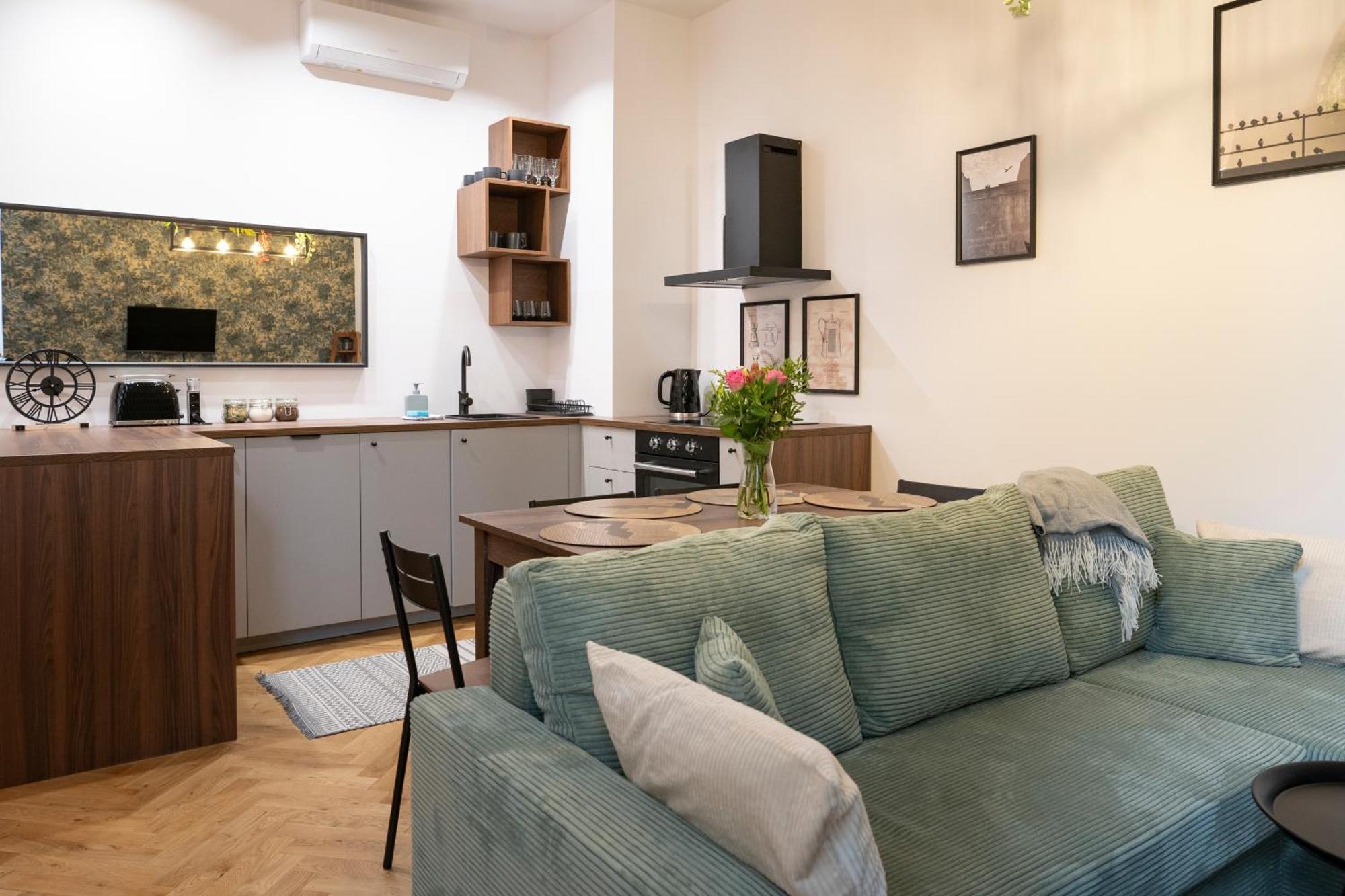 Tyzenhauz Apartments Siemiradzkiego Street Krasków Eksteriør bilde